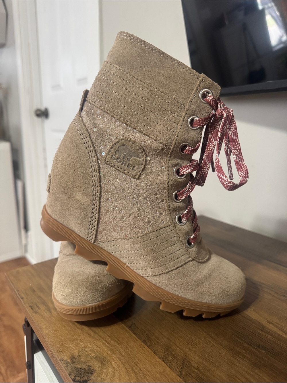 Sorel Kids Beige Suede Lace-Up Glitter Boot